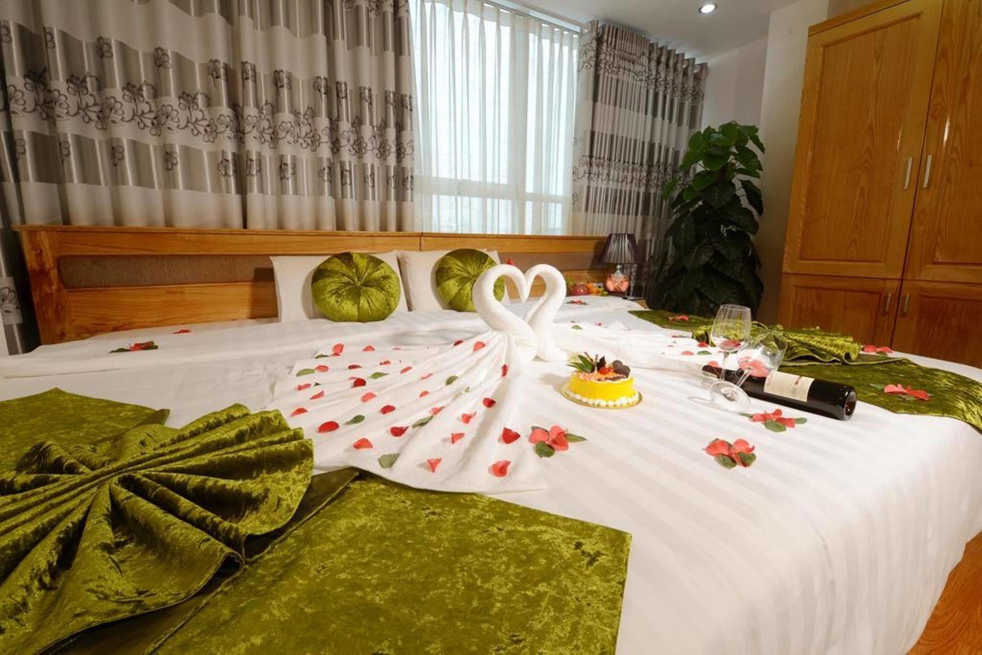 Blue 29 Hotel Ханой Екстериор снимка