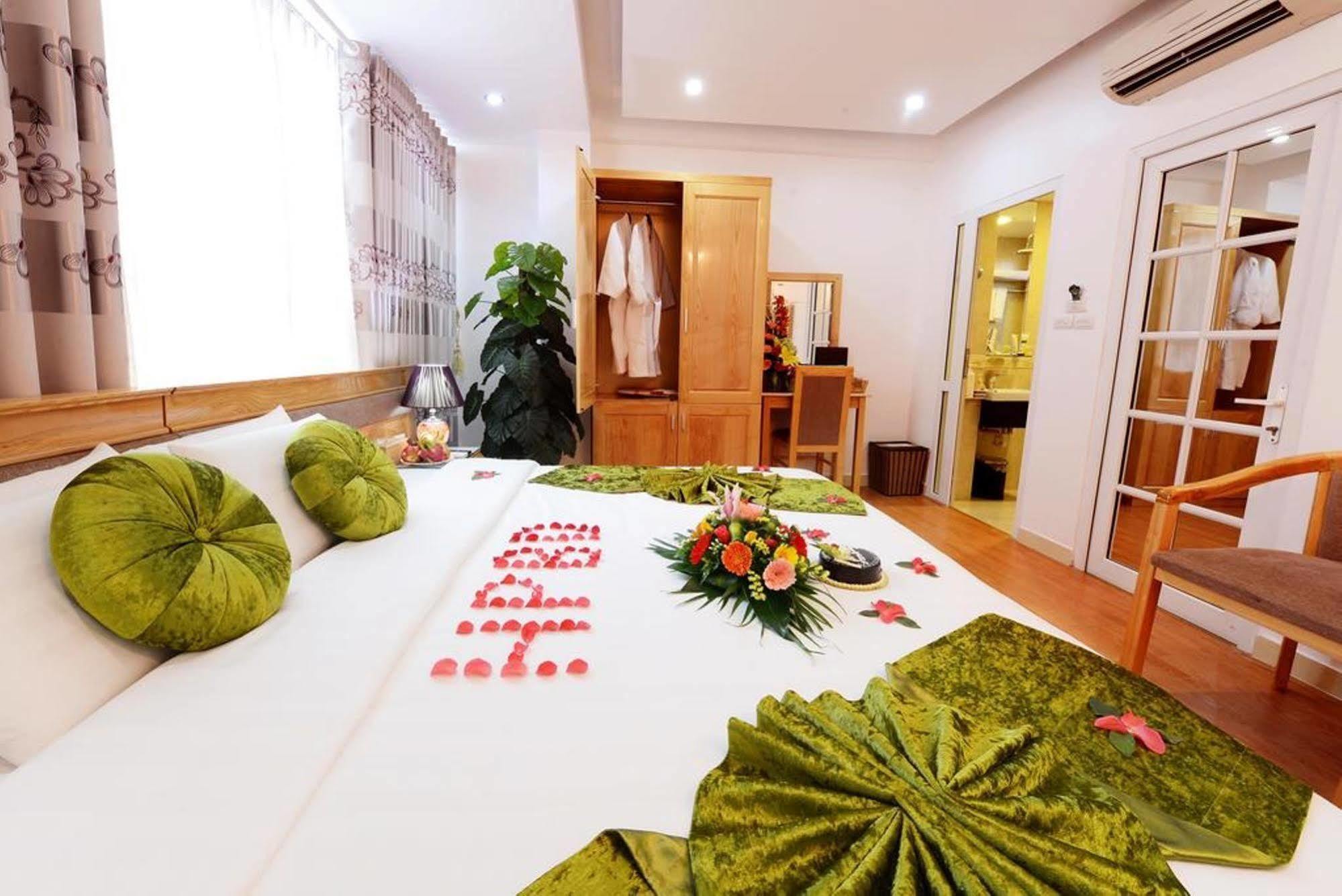 Blue 29 Hotel Ханой Екстериор снимка