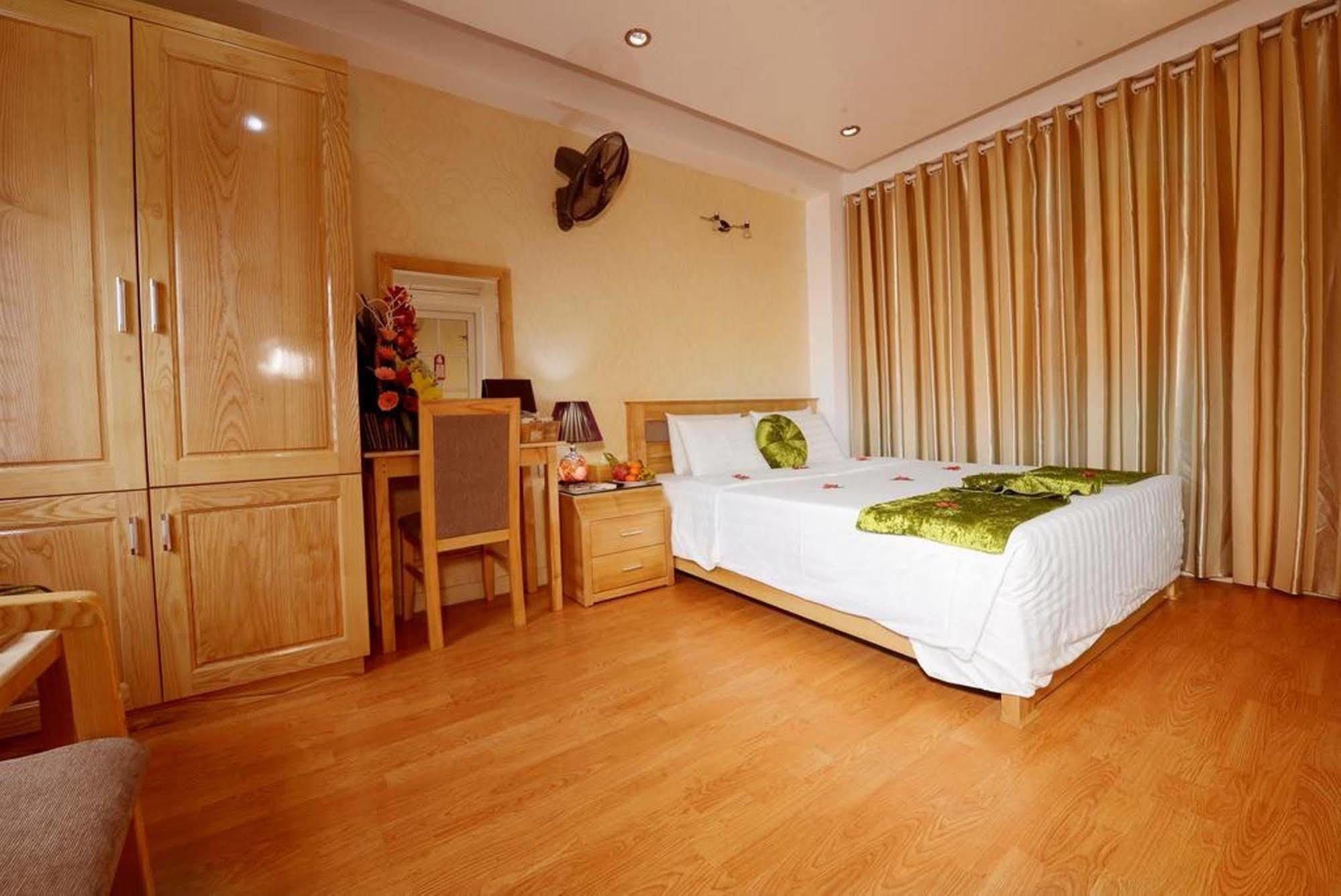 Blue 29 Hotel Ханой Екстериор снимка